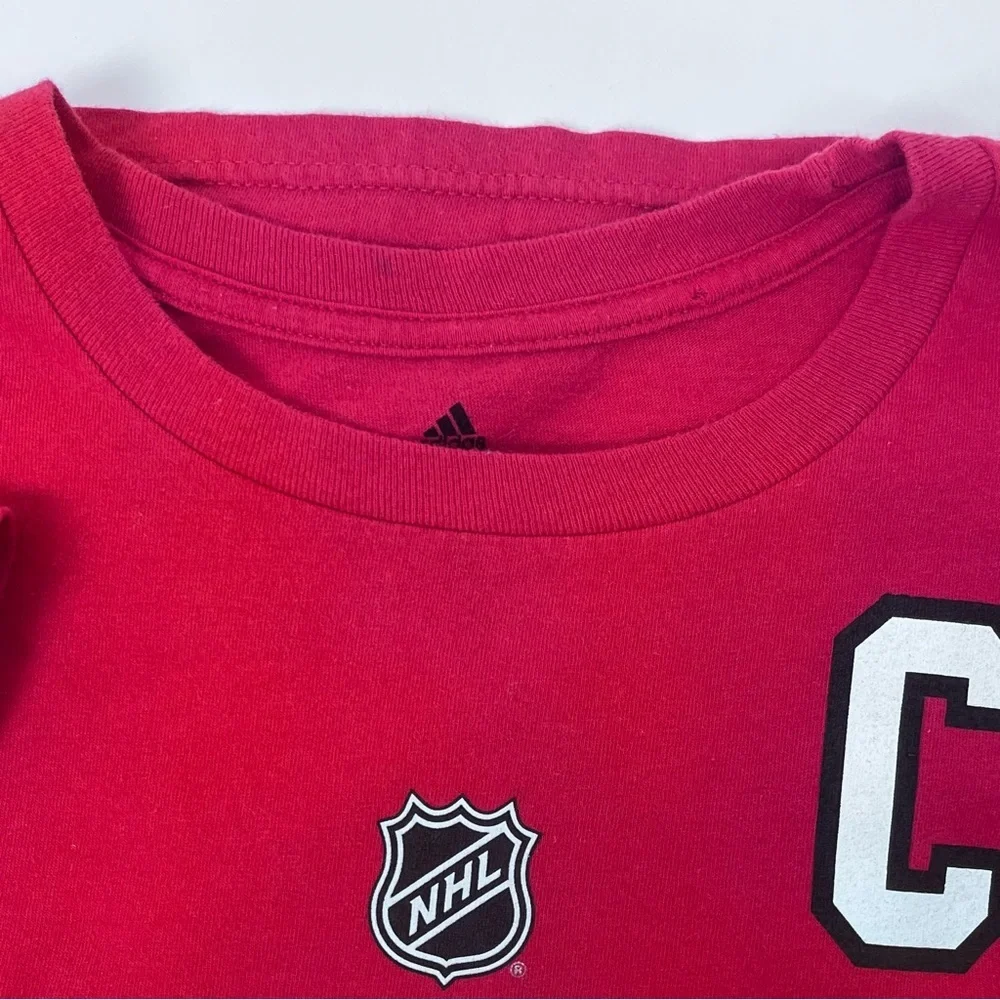 Adidas Men's 100% Cotton Chicago Black Hawks Jonathan Towes Captain Tee Size S